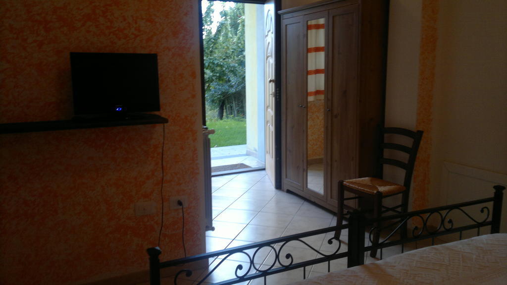 Agriturismo Francadu Villa Santu Lussurgiu Habitación foto
